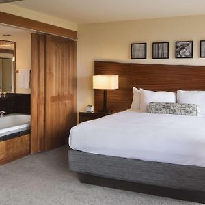 One-Bedroom Suite Garden View